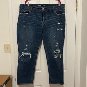 Old Navy Women’s Mid Rise Boyfriend Jeans Size 18
